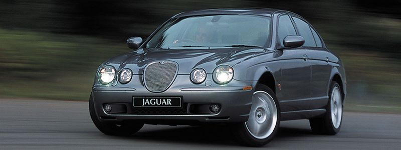JAGUAR S-Type R (2002-2004)