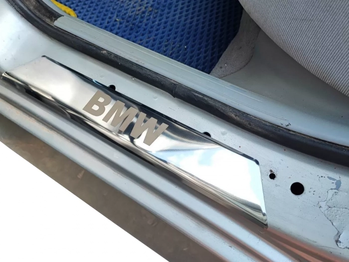 Накладки на пороги BMW 5 E39 (95-04) - Carmos 4