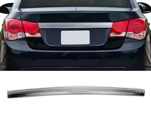 Хром накладка над номером Chevrolet Cruze J300 (09-) - Omsa Line 1