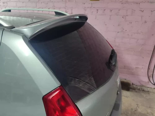 Спойлер Dacia Sandero I (B90; 08-12) - на двух ножках 2