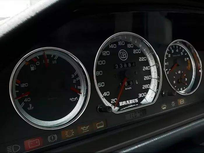 Кільця в щиток приладів Mercedes W201 (190) (82-93) 2
