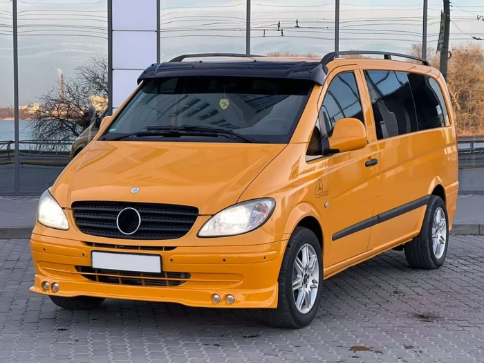 Козырёк на лобовое стекло Mercedes Vito W639 / Viano II (03-14) 5