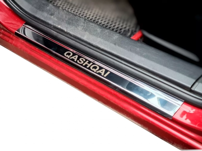 Накладки на пороги Nissan Qashqai J10 (07-13) - Carmos 3