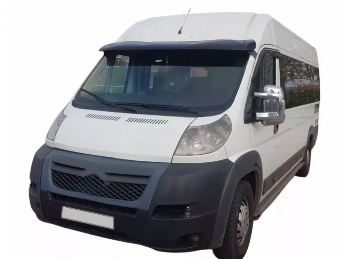 Козирок лобового скла Citroen Jumper II / Fiat Ducato III / Peugeot Boxer II (06-) 7