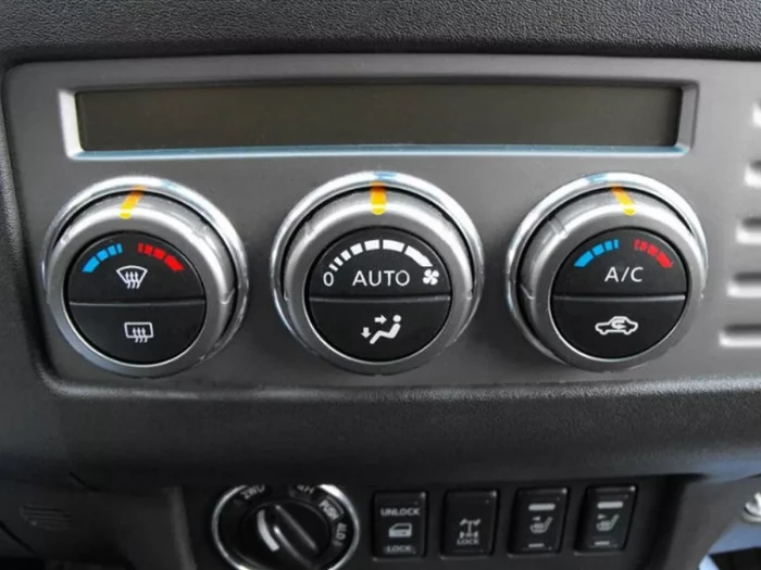 Кольца на ручки печки Nissan Navara III (D40; 05-14) 2