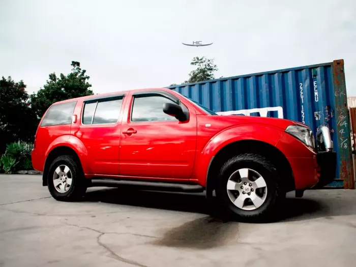 Дефлекторы окон Nissan Pathfinder III (R51; 05-14) - Hic (накладные) 8