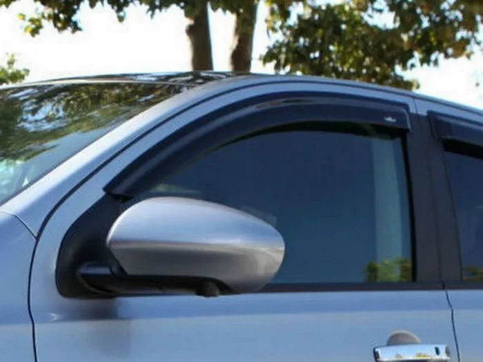 Дефлекторы окон Nissan Qashqai+2 (08-13) - Hic (накладные) 3