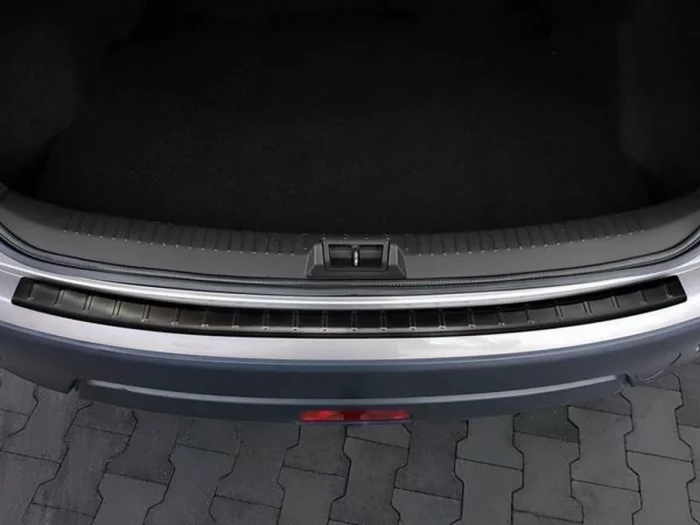 Накладка на задний бампер Nissan Qashqai I (J10; 07-13) - Avisa (чёрная) 3