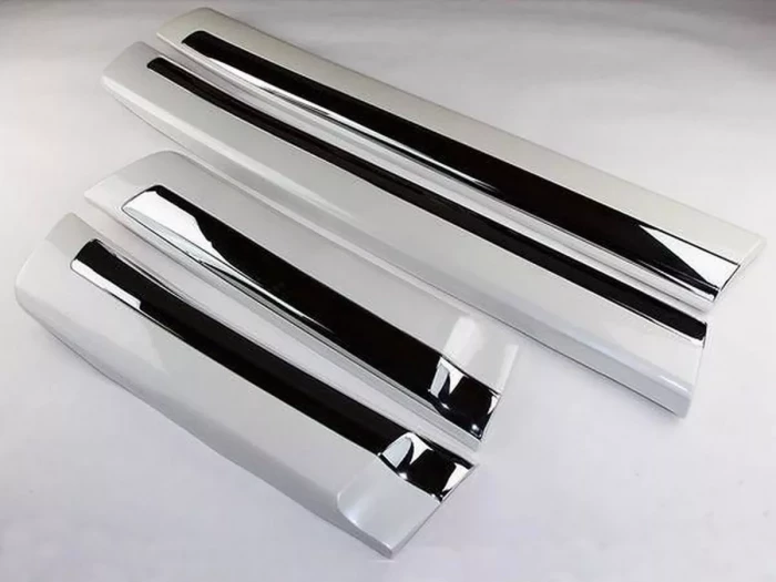 Дверні молдинги Toyota LC 200 (07-15) - білі 3