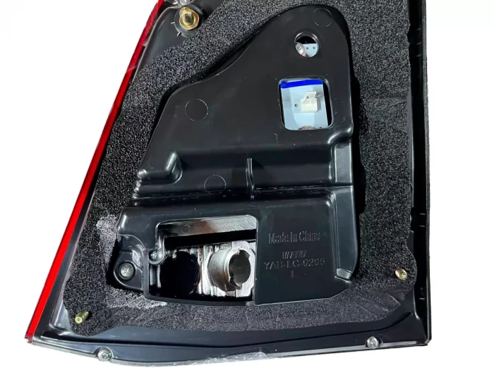 Фонари задние Toyota LC200 (07-15) - Lexus 2012 стиль красные 5