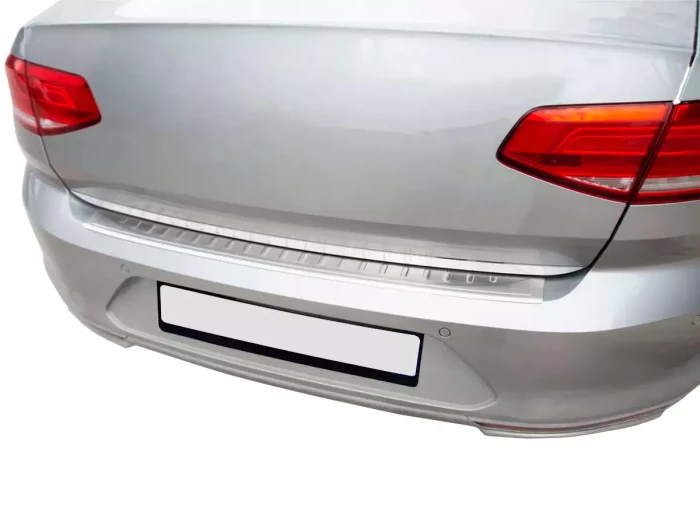 Накладка на бампер VW Passat B7 (11-15) Sedan - Omsa 4