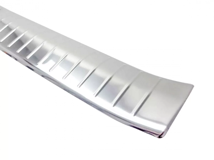 Накладка на порог багажника Kia Sportage IV (QL; 16-21) 2