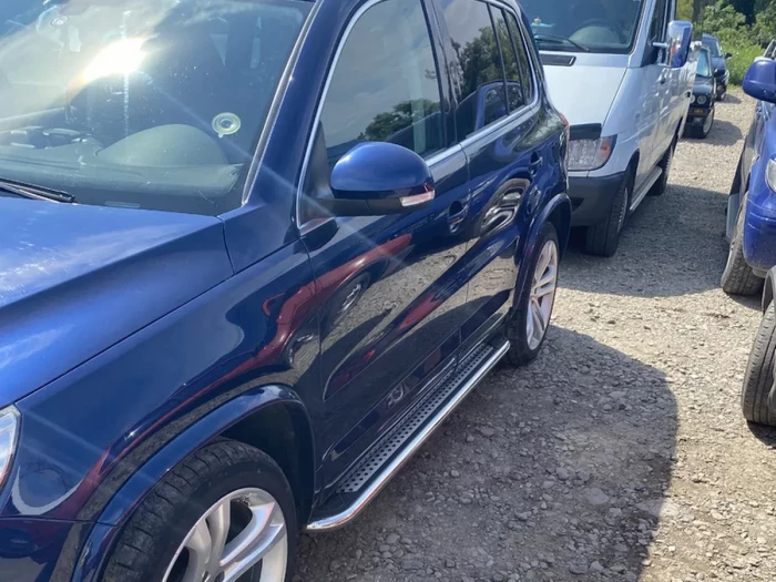 Пороги бічні VW Tiguan I (5N; 07-15) - Maydos V2 Krom 6