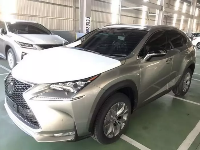 Дефлекторы окон Lexus NX I (AZ10; 15-21) - Hic (с хром молдингом) 3