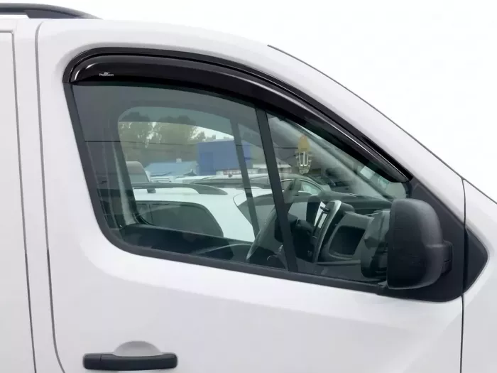 Дефлектори вікон Renault Trafic III (14-) - Hic (накладні) 2