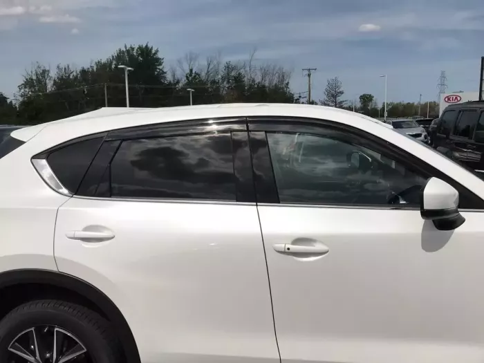 Дефлектори вікон Mazda CX-5 II (KF; 17-) - Hic (накладні) 7