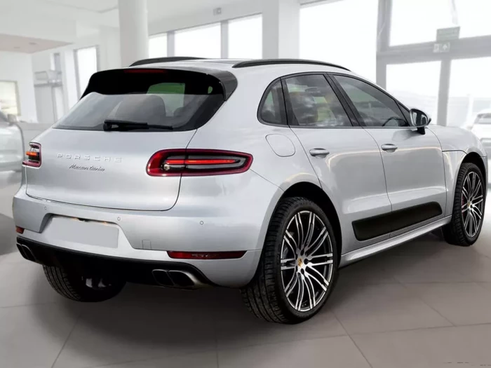 Накладка на задний бампер Porsche Macan I (95B; 14-26) - Avisa (серебряная) 7