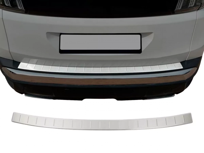 Накладка на задній бампер Peugeot 3008 II (P84; 17-23) - Omsa (срібна) 1