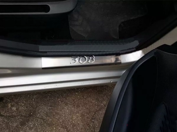 Накладки на пороги Peugeot 308 I (T7; 07-13) 5D - Omsa 4