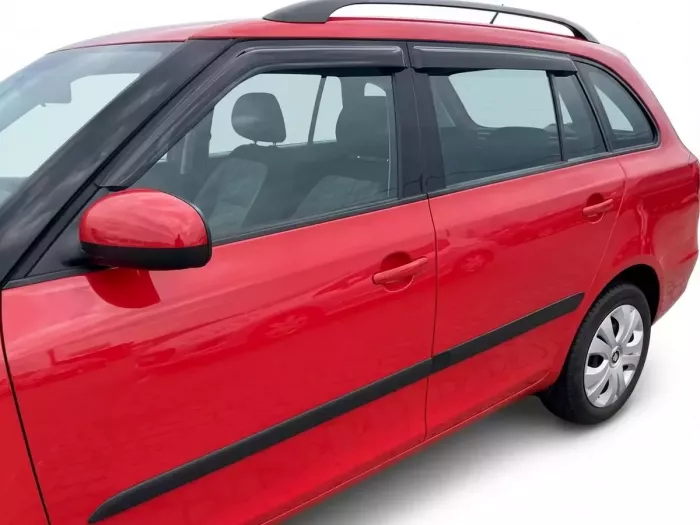 Дефлектори вікон Skoda Fabia II (5J; 08-14) Універсал - Hic (накладні) 3