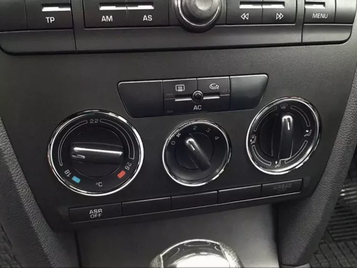 Кільця на ручки пічки Skoda Octavia A5 (04-08) - без кондиціонера 3