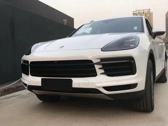 Накладки под бампер Porsche Cayenne III (18-) 7