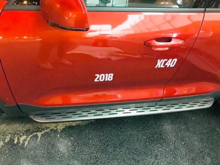 Пороги боковые Volvo XC40 (18-) - оригинал стиль 5