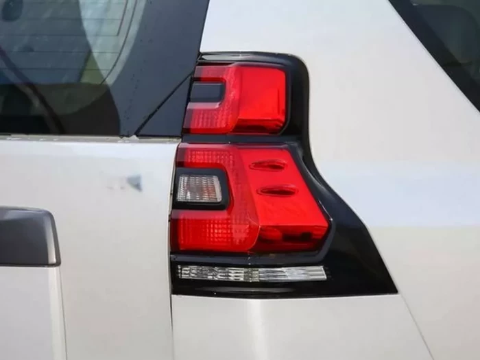 Фонари задние Toyota LC J150 Prado IV (18+) - LED красно-чёрные 7