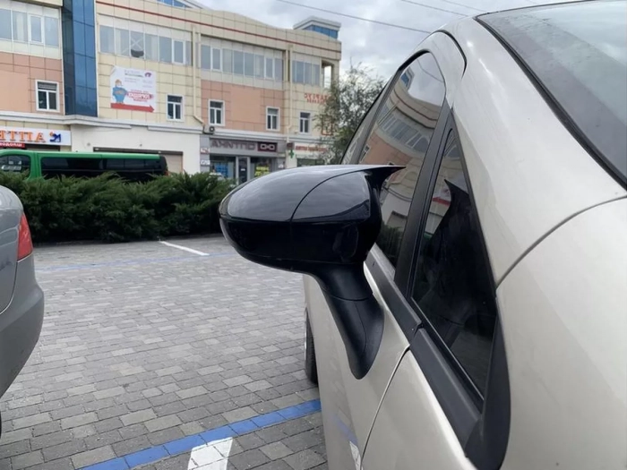 Накладки на зеркала Fiat 500 / 500L (07-20) - Bat стиль 4