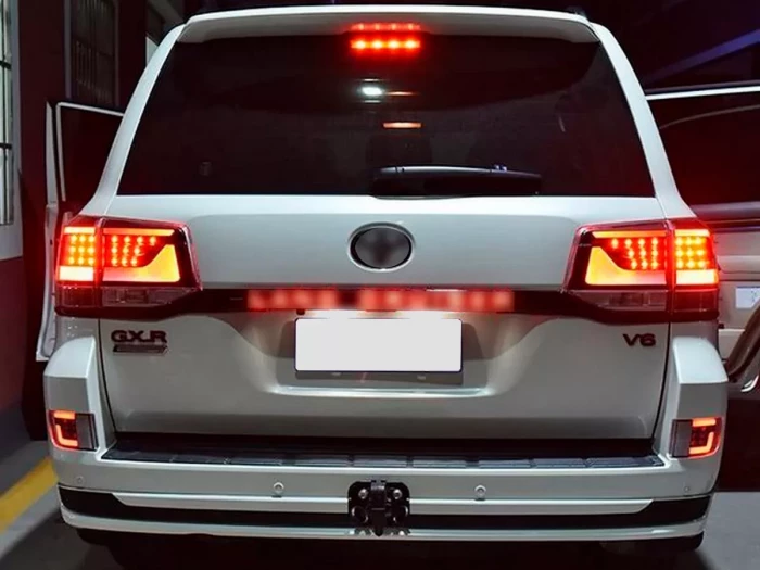 Фонари задние Toyota LC200 (16-21) - Executive Black 7