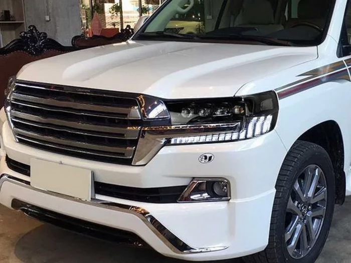 Фары Toyota LC 200 (16-21) - DRL 4 LED черные 5