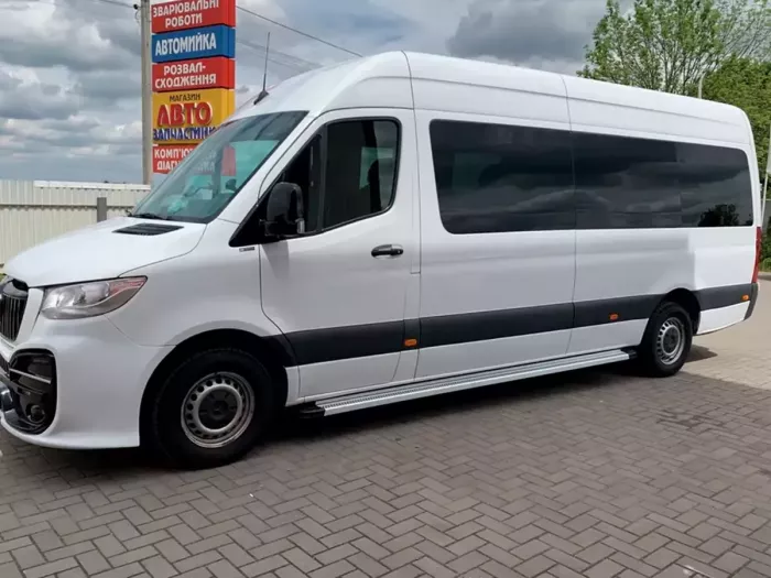 Пороги боковые Mercedes Sprinter W907 (19-) - Maya Grey 5