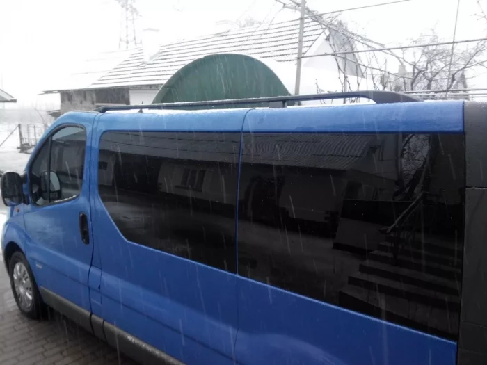 Рейлинги Opel Vivaro A (01-14) - чёрные 6