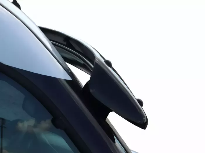 Козирок лобового скла Fiat Doblo I/II (00-22) - на рамі 4