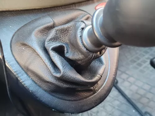 Чохол важеля КПП Renault Trafic II (01-14) - шкіра 3