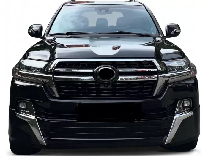 Решётка Toyota LC 200 (16-21) - GT 2021 стиль 7