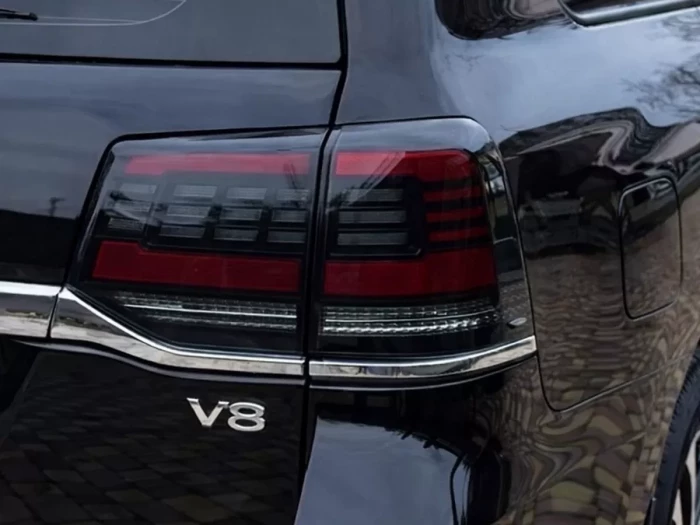 Ліхтарі задні Toyota LC200 (16-21) - LED динамічні 5