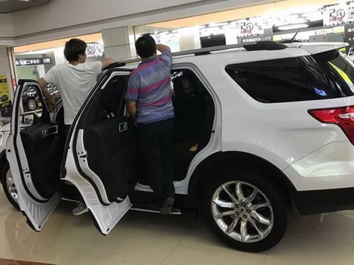 Пороги боковые Ford Explorer V (U502; 11-19) - OEM стиль 8