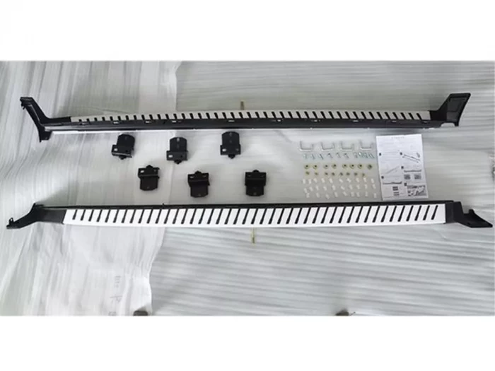 Пороги боковые Cadillac XT5 (16-) - OEM стиль 2