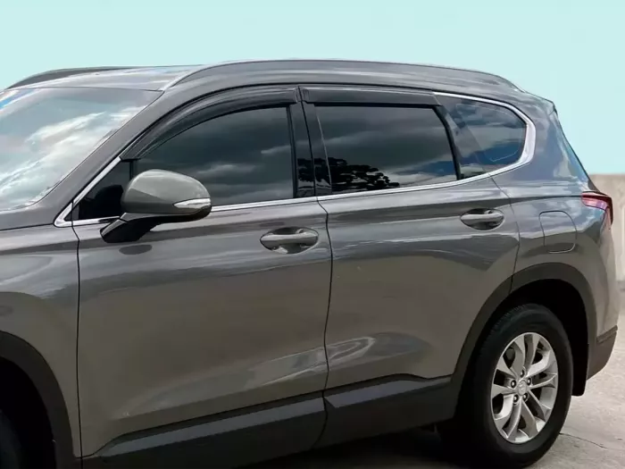 Дефлекторы окон Hyundai Santa Fe IV (TM; 19-23) - Hic (накладные) 7