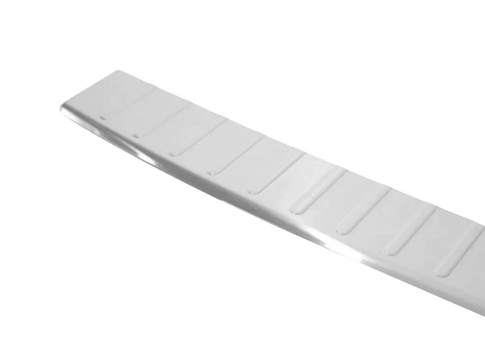 Накладка на задний бампер VW Touareg III (CR; 18-) - Omsa (матовая) 2