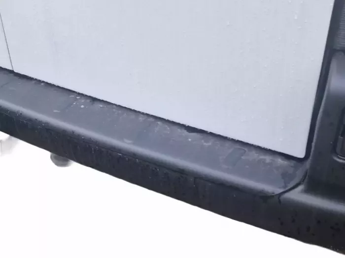 Накладка на задній бампер VW T4 (90-03) - ABS 5