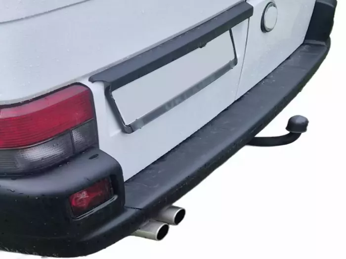 Накладка на задній бампер VW T4 (90-03) - ABS 8