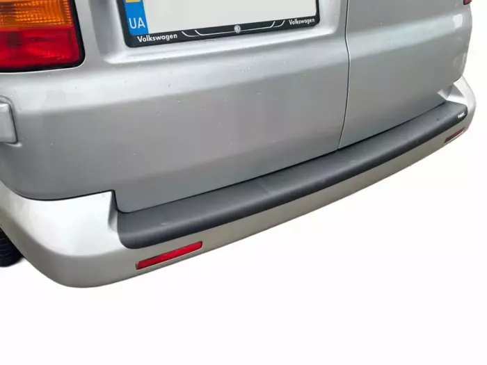 Накладка на задній бампер VW T5/T5+ (03-15) - ABS 8