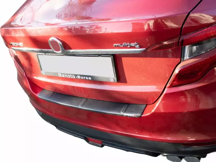 Накладка на задний бампер Fiat Tipo II / Egea (15-) Седан - ABS (чёрная) 4