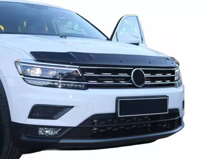 Дефлектор капота VW Tiguan II (16-23) EU - Cappafe (поликарбонат) 5