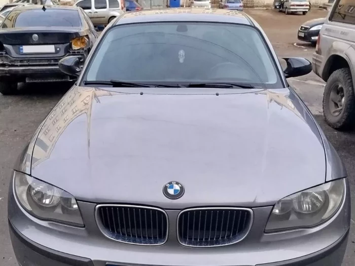 Накладки на зеркала BMW 1 E87 / E81 (04-11) - M-стиль (чёрные) 7