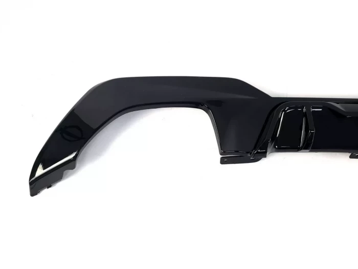 Дифузор задній BMW 3 G20 (18-22) - M-Competition M340i V4 стиль 3