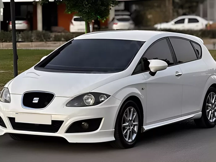 Накладки на зеркала Seat Leon II (1P; 05-09) - Bat стиль (чёрные) 6