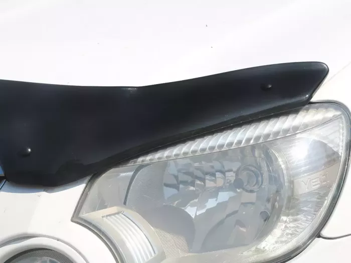Дефлектор капота Skoda Yeti (09-13) - Cappafe 7